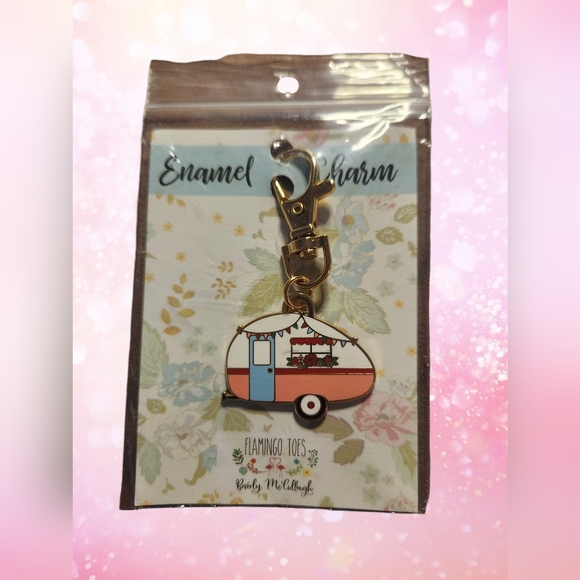 RETRO CAMPER BAG CHARM  NWT - Picture 5 of 6